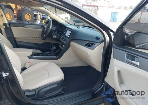 2018 Hyundai Sonata Se z USA, uszkodzony, nr VIN 5NPE24AF9JH685761